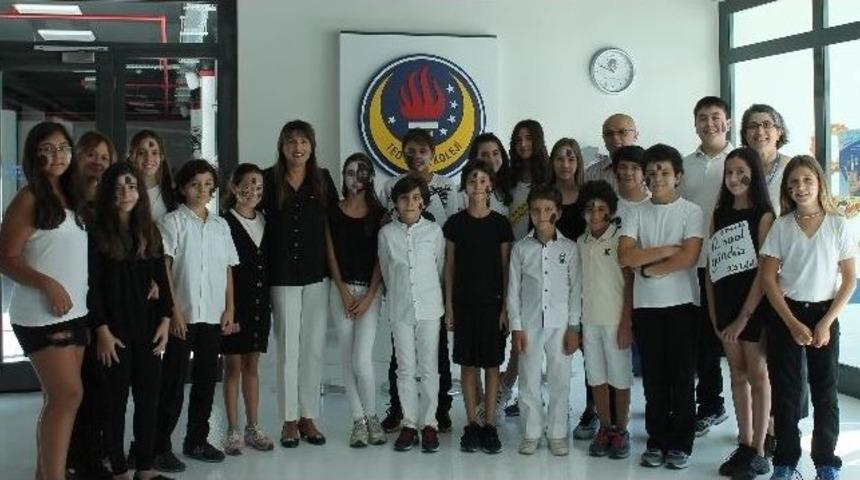 Ted İzmir Koleji &Ouml;ğrencileri Ekinoksu Yaşattı