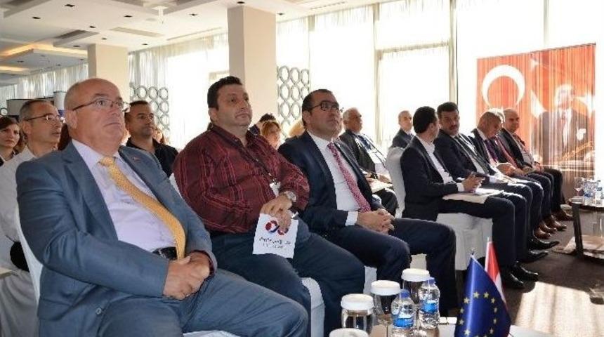 Hayat Boyu &Ouml;ğrenme Projesi Devam Ediyor