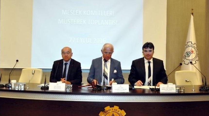 Başkan Nafi G&uuml;ral: 15 Temmuz Felaketi İş D&uuml;nyasının Azimli Direnişi Sayesinde Kolay Atlatıldı