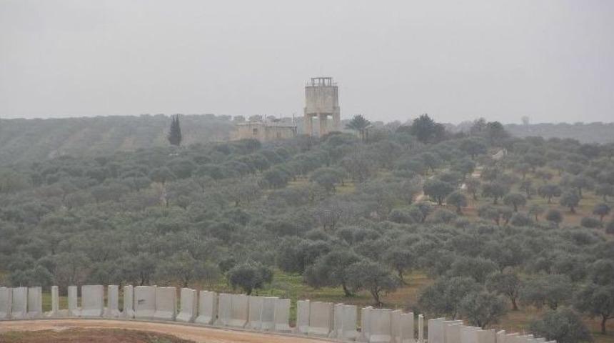 Hatay-suriye Sınırına 77 Kilometrelik Beton Duvar &Ccedil;ekildi