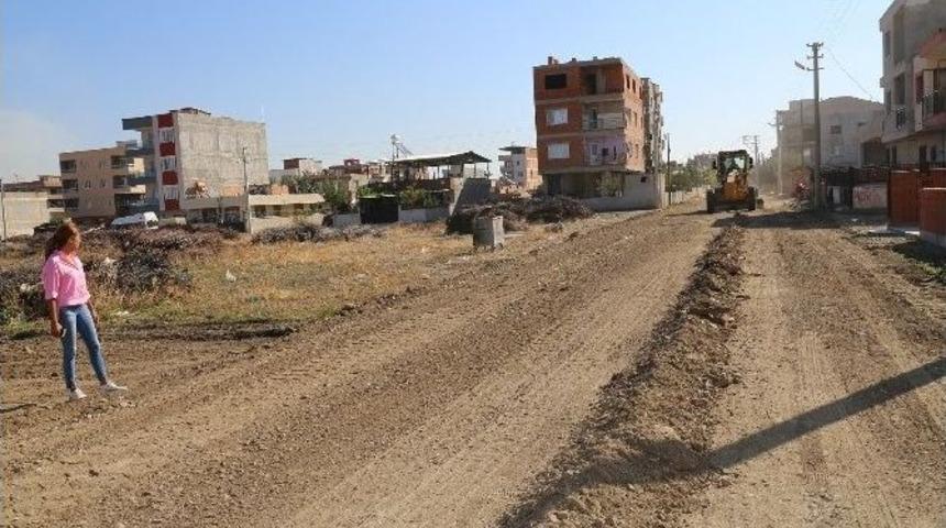 Daha Düzenli Yollar İçin Ekipler İş Başında