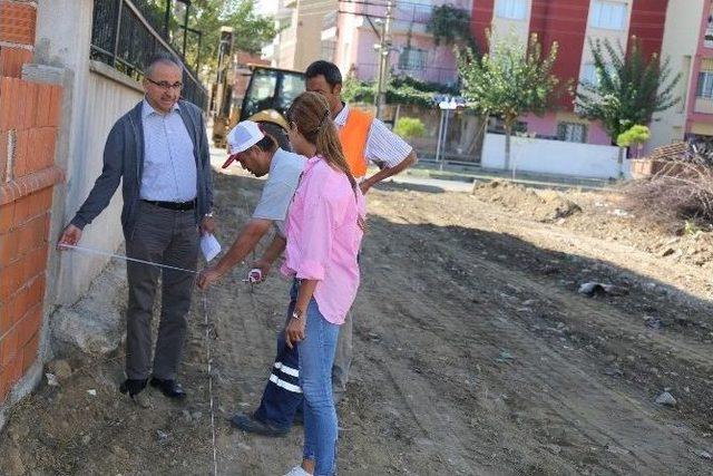 Daha Düzenli Yollar İçin Ekipler İş Başında