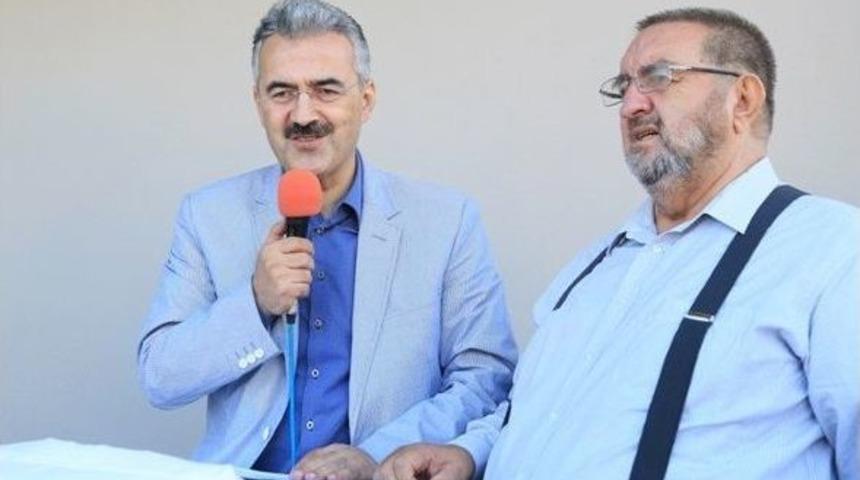 &Ccedil;eşme&rsquo;de Doktorsuz Kalan Sağlık Merkezi Ertan&rsquo;ı İsyan Ettirdi