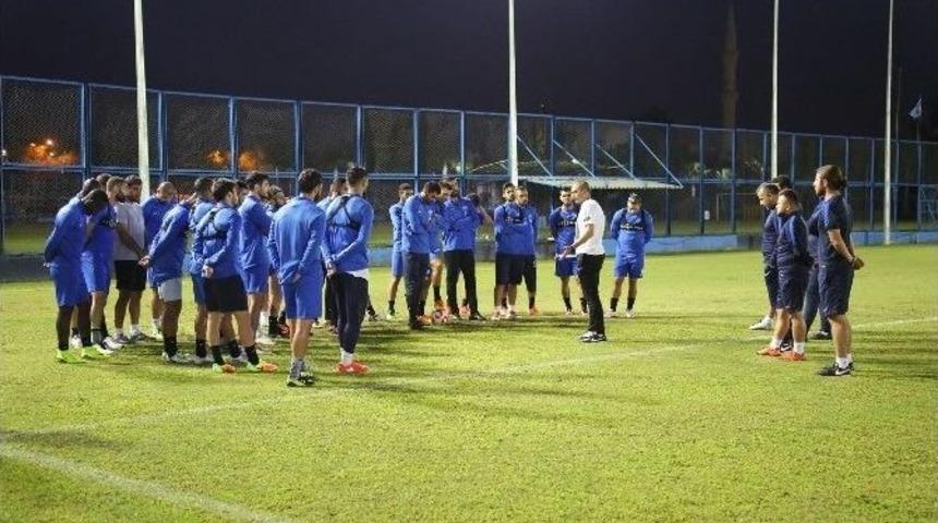 Adana Demirspor Sıkı &Ccedil;alışıyor