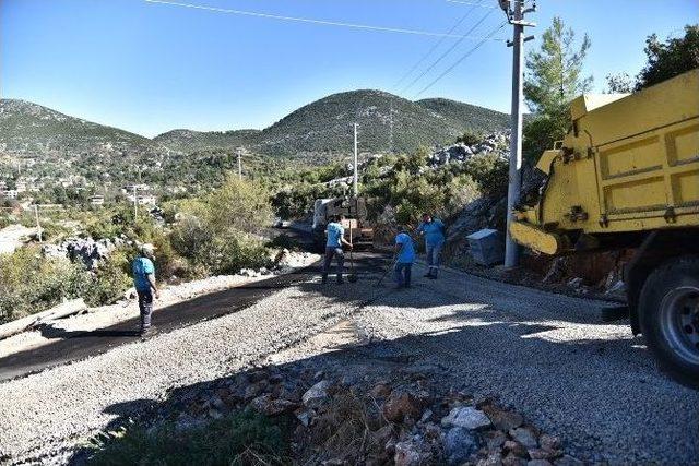 Alanya Güzelbağ Mahallesinde Asfalt Çalışması