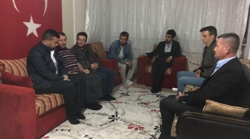 Ak Gen&ccedil;lerden Anlamlı Ziyaretler