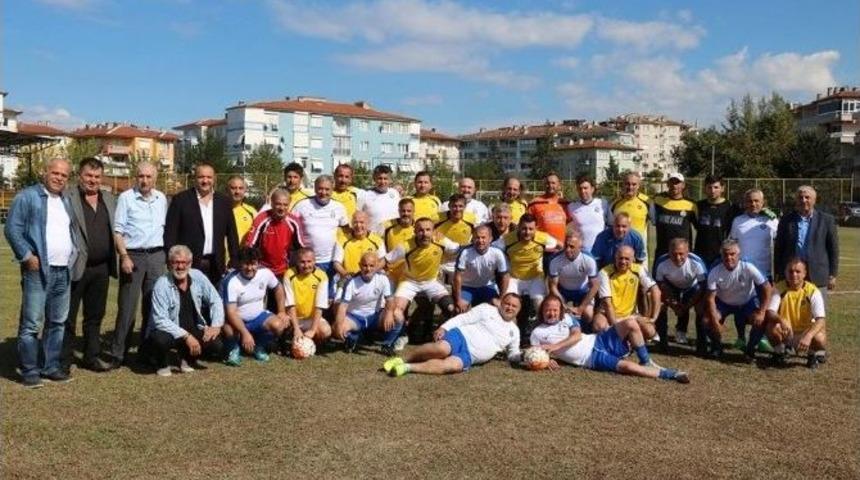 Eski Galatasaraylı Evren, Eski G&uuml;nlerini Aratmadı