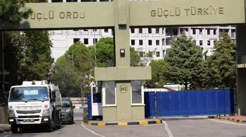 Yunusemre&rsquo;den Batı Kışla&rsquo;ya Hummalı &Ccedil;alışma