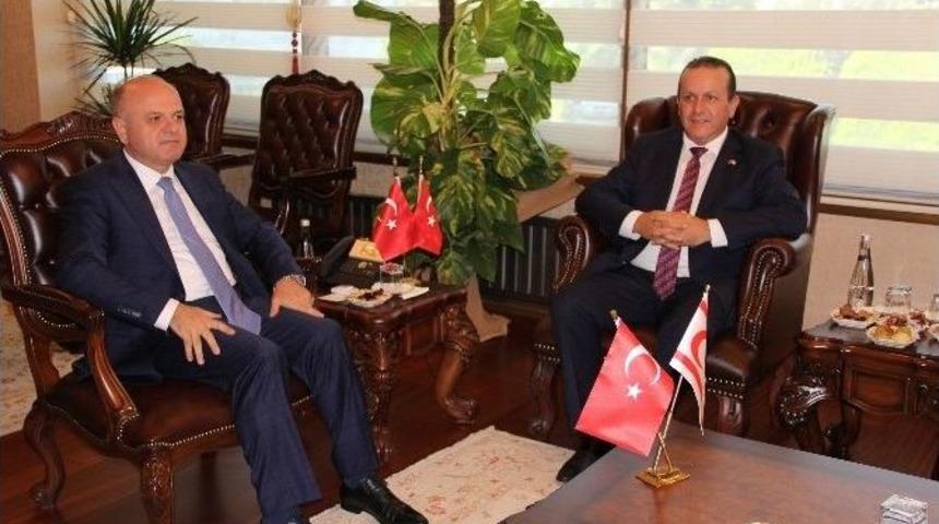 Kktc&rsquo;li Bakan Ataoğlu: &ldquo;yavru Vatanın Darbe Girişimine Karşı Yaptığı Hareket Umarım Birilerine Ders Olur&rdquo;