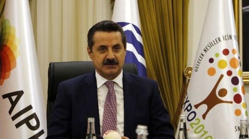 Bakan &Ccedil;elik: &ldquo;expo 2016 Antalya&rsquo;yı 3 Milyon 280 Bin Kişi Ziyaret Etti&rdquo;