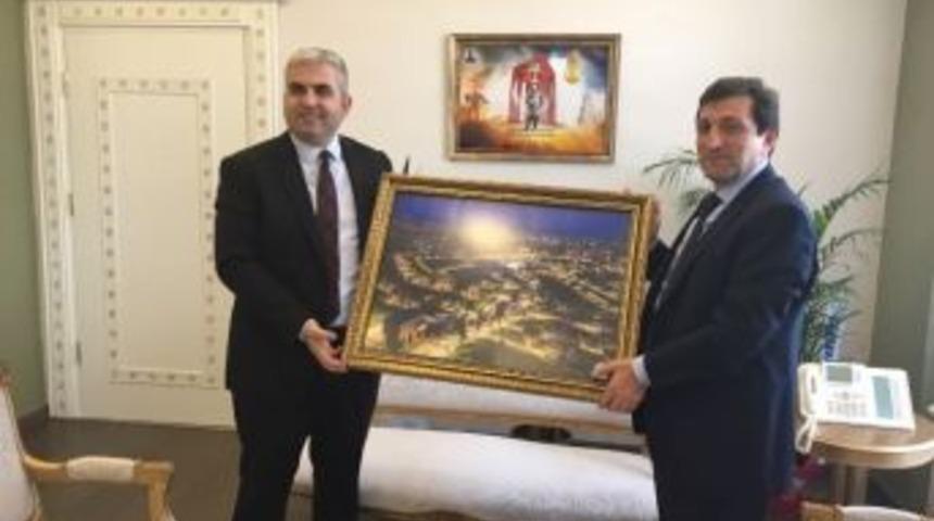 Uedaş&rsquo;tan &Ccedil;anakkale Valisi Tavlı&rsquo;yı Ziyaret