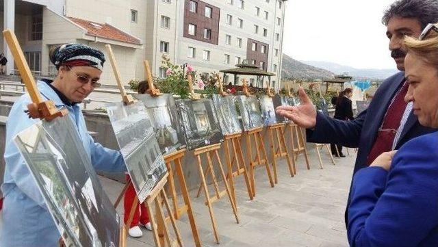 Melikgazi Kız Yurdu’nda 15 Temmuz Milli İrade Destanı Sergisi Açıldı