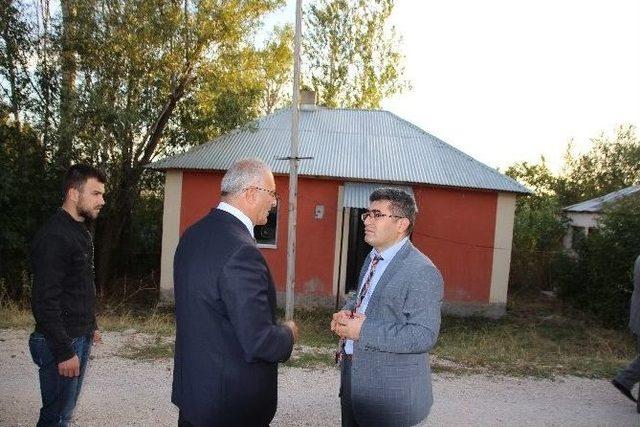 Kaymakam &Ccedil;etin&rsquo;den Engelli Kadına Ziyaret 1