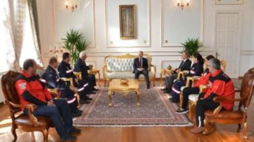 İtfaiye Ve Akut Ekiplerinden Vali Ceylan&rsquo;a Ziyaret