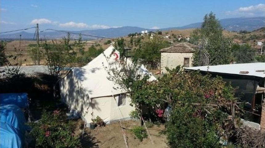 Aydın Afad&rsquo;dan Evi Yanan Aileye Yardım