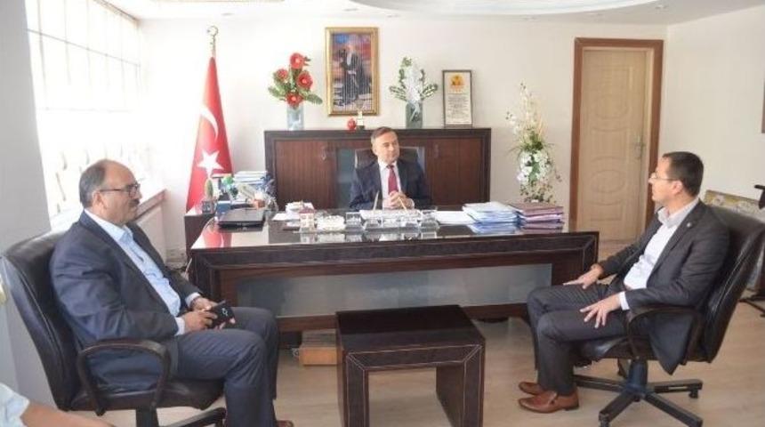 Eğitim Bir-sen&rsquo;den, Kaymakam G&uuml;ven&rsquo;e Ziyaret