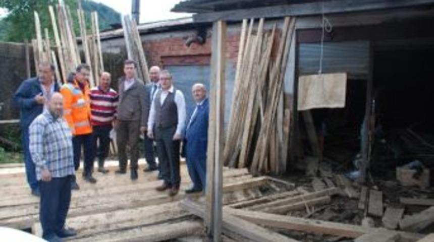 Giresun Ticaret Ve Sanayi Odası Y&ouml;netim Kurulu Sel B&ouml;lgesinde İncelemelerde Bulundu