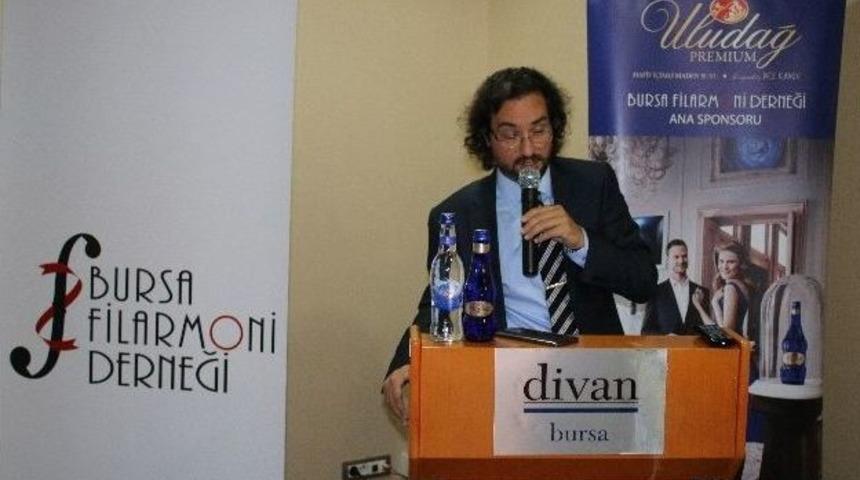 D&uuml;nyaca &Uuml;nl&uuml; Sanat&ccedil;ılar Bursa&rsquo;ya Geliyor