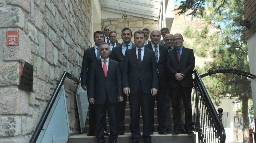 Vali Azmi &Ccedil;elik&rsquo;ten Gıda Tarım Ve Hayvancılık İl M&uuml;d&uuml;rl&uuml;ğ&uuml;&rsquo;n&uuml; Ziyaret