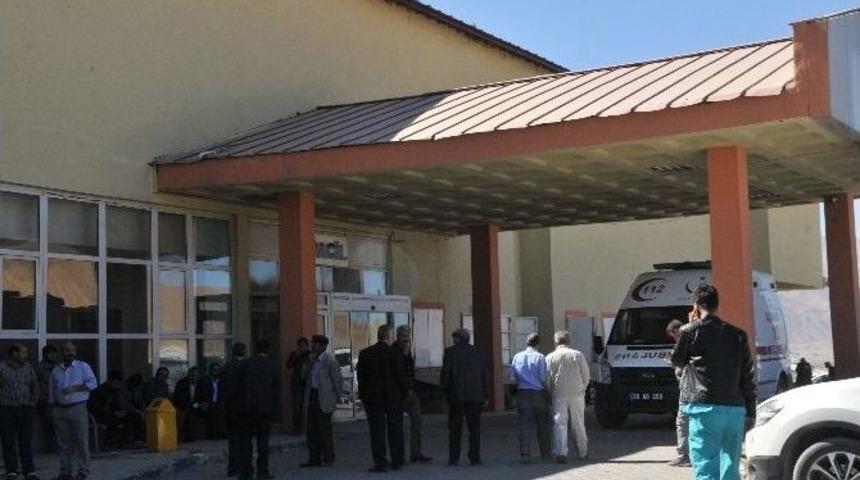 Şehit Korucuların Cenazeleri Hastaneye Getirildi