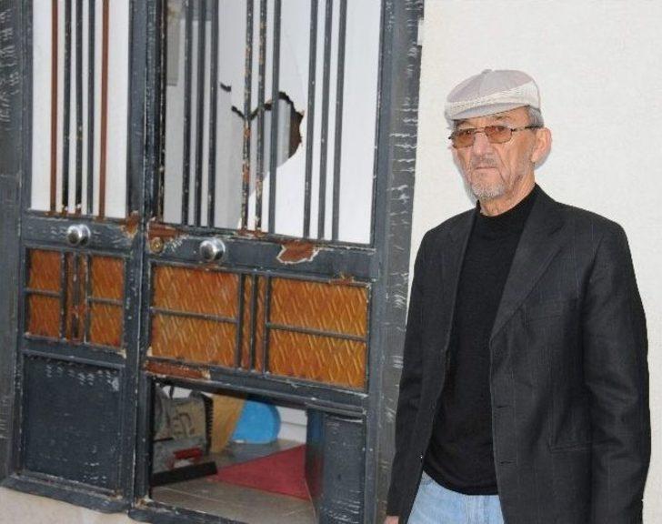 Mahallede Bıçaklı Ve Baltalı Saldırgan Kabusu G5