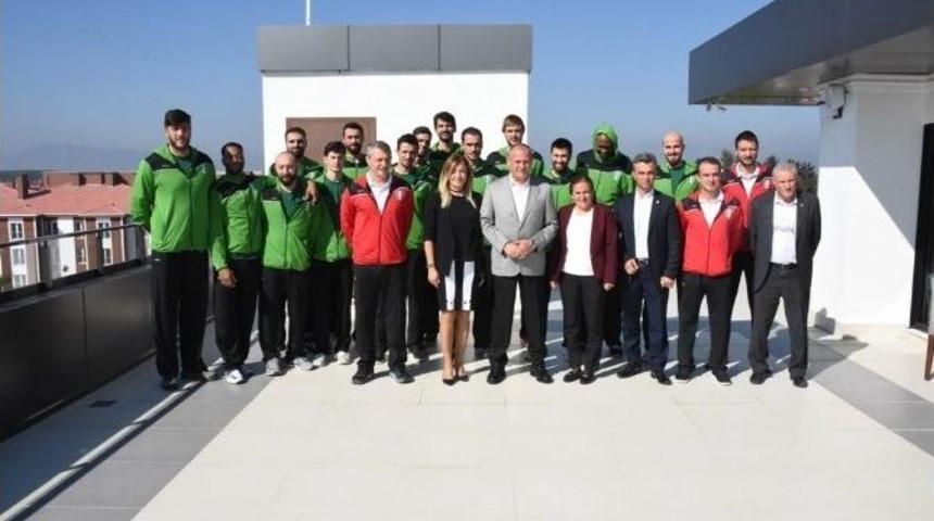 Düzce Belediyespor Basketbol Takımı Lige Hazır