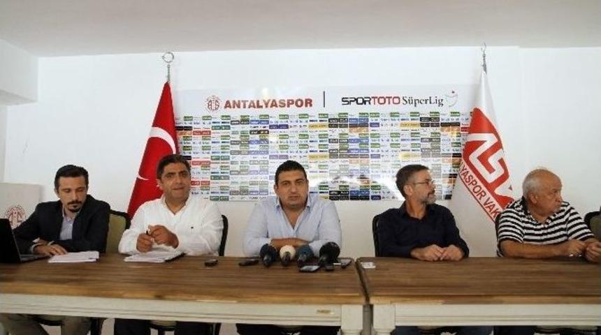 Antalyaspor&rsquo;da Eto&rsquo;o Affedildi