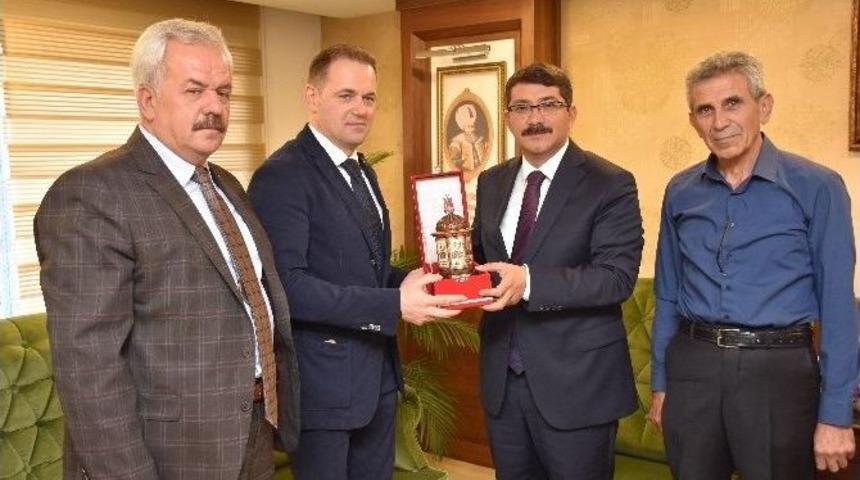 Arnavutluk&rsquo;tan Başkan &Ccedil;elik&rsquo;e Ziyaret