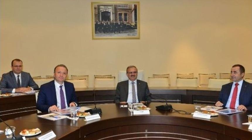 &Uuml;niversitelerin G&uuml;venliği Toplantısı