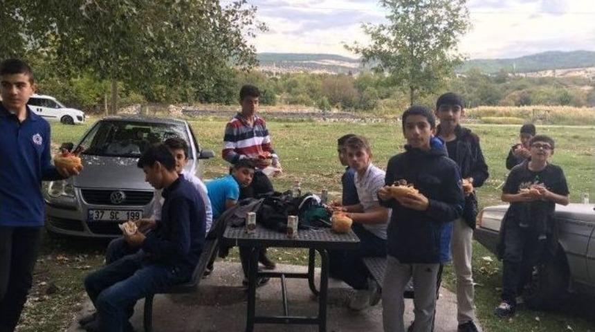 Kargı Fen Lisesi&rsquo;nden &Ouml;ğrencilere Hoşgeldin Pikniği