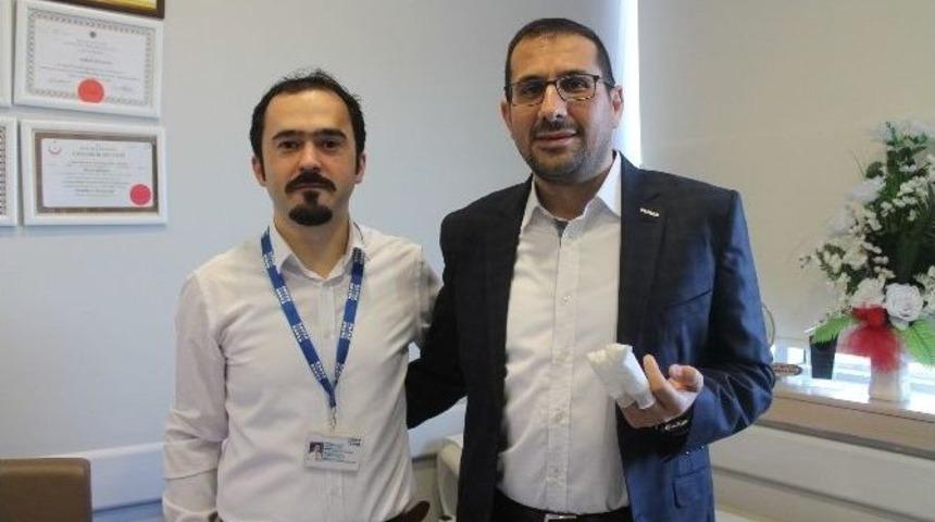 Kopan İki Parmağı Ameliyatla Yerine Dikildi