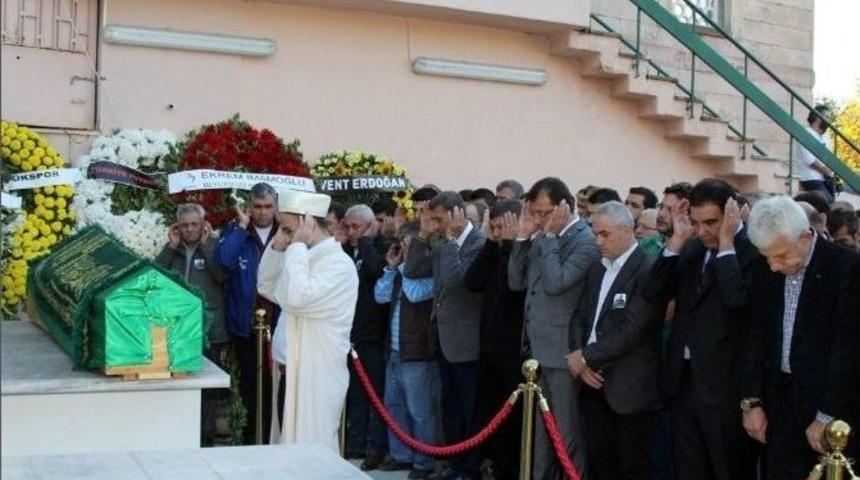 Beşiktaş &Ccedil;alımbay, Son Yolculuğuna Uğurlandı