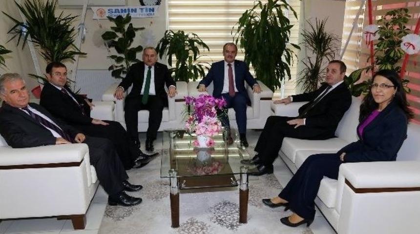 Başkan G&uuml;rlesin&rsquo;den Erdoğan&rsquo;a Ziyareti