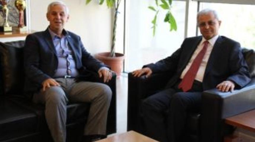 İl Emniyet M&uuml;d&uuml;r&uuml; B&ouml;ğ&uuml;rc&uuml;&rsquo;nden S&ouml;ke Belediye Başkanı S&uuml;leyman Toyran&rsquo;a Veda Ziyareti