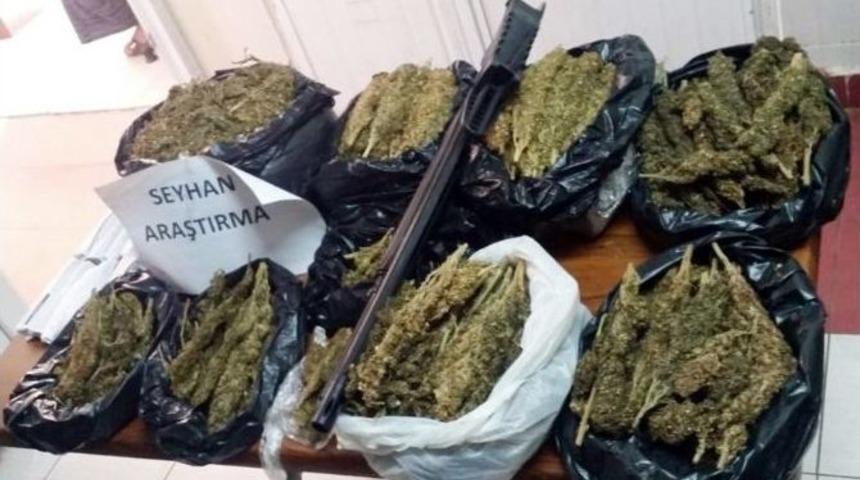 Okul Etrafında Dolaşan Uyuşturucu Taciri Takip Sonucu Yakalandı