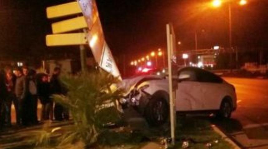 Manisa&rsquo;da Kaza: 4 Yaralı