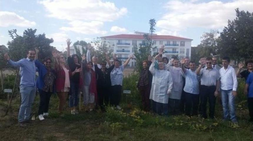 Engelli Ve Ailelerinden Bakım Rehabilitasyon Ve Aile Danışma Merkezi&rsquo;ne Ziyaret