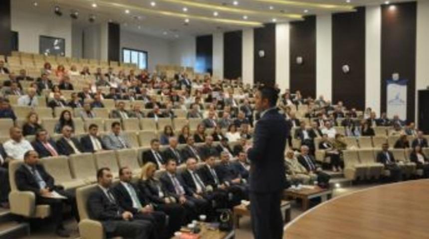 Eğitim Y&ouml;neticileri Bilgilendirme Programı Ger&ccedil;ekleştirildi