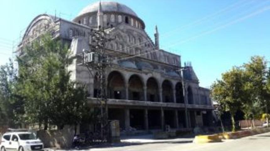 Adıyaman Hastane Camii&rsquo;nin İnşaatı Yeniden Başladı
