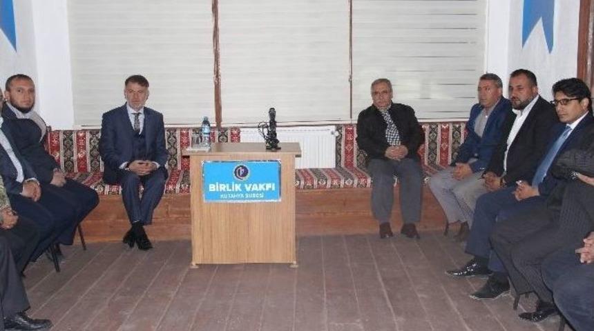 Vali Ahmet Hamdi Nayir, Birlik Vakfı&rsquo;nın Konuğu Oldu