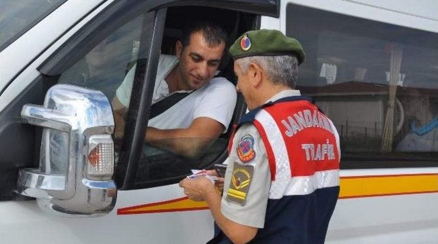 Jandarmadan Servis Ara&ccedil;larına Sıkı Denetim