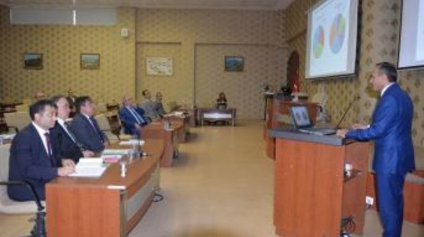 Vali Nayir&rsquo;e Brifing