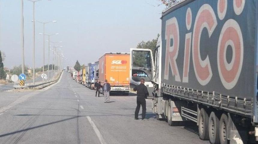 Kapıkule’de ‘rüşvet’ Kuyruğu