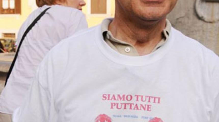 Hepimiz fahişeyiz eylemi...