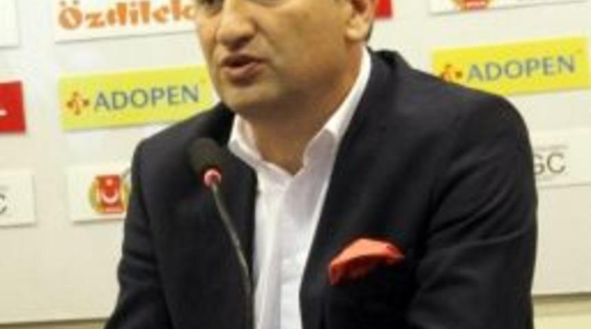 Tıbbi Onkoloji Uzmanı Prof.dr. Mustafa &Ouml;zdoğan: