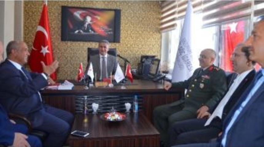 Milletvekili Ilıcalı, G&ouml;&ccedil; İdaresini Ziyaret Etti