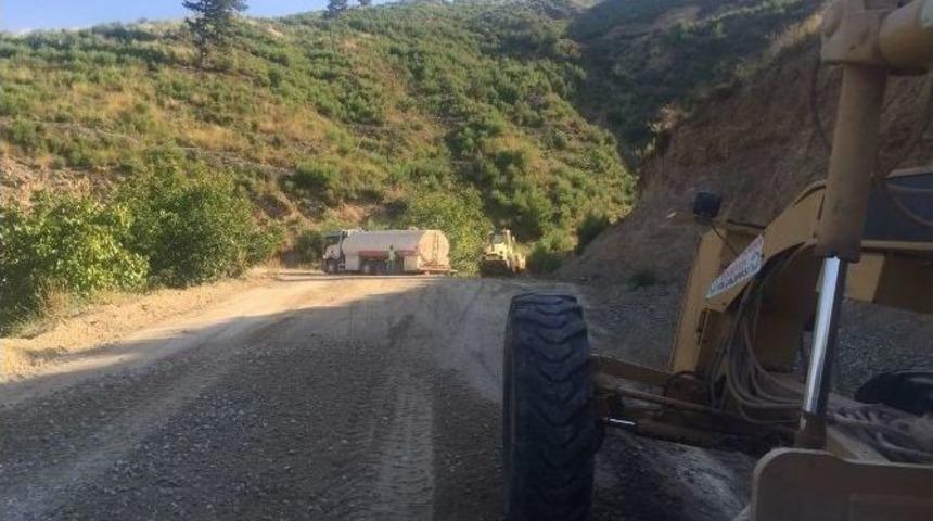 Alaşehir&rsquo;in Yolları Asfaltlanıyor