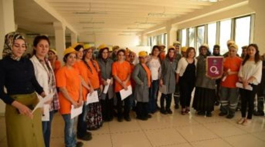 33 İşyerine Mor Bayrak