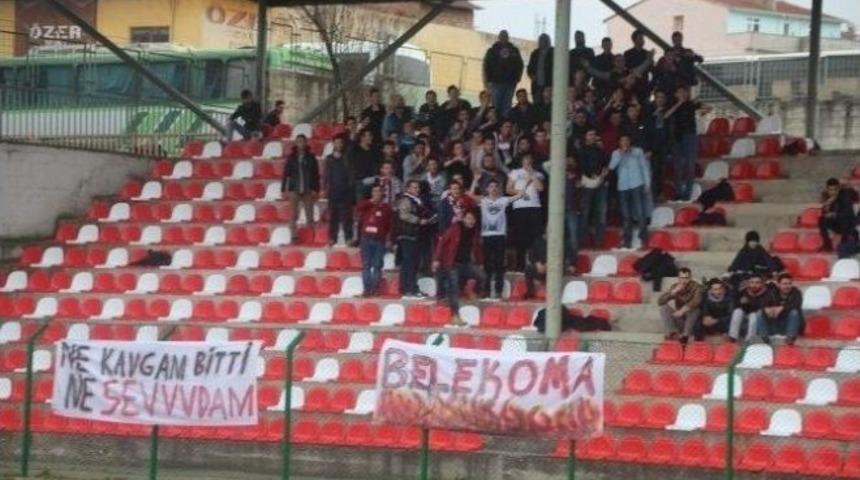 Basın Kul&uuml;besi Sentetik Sahaya Yerleştirildi