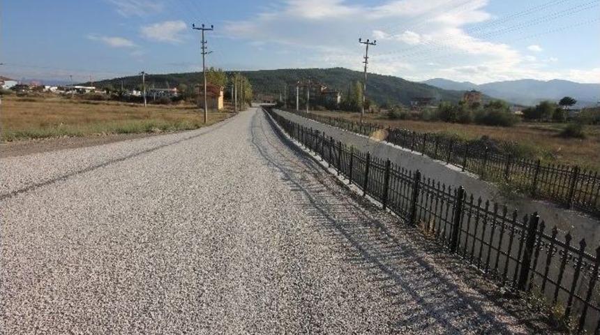 Şenyurt Mahallesinde Asfalt &Ccedil;alışmaları